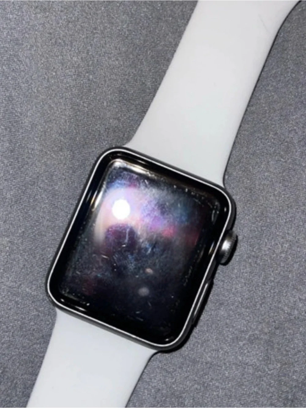 White Apple watch series 2 38mm with Silicone Band - Wearable Fitness Tracker